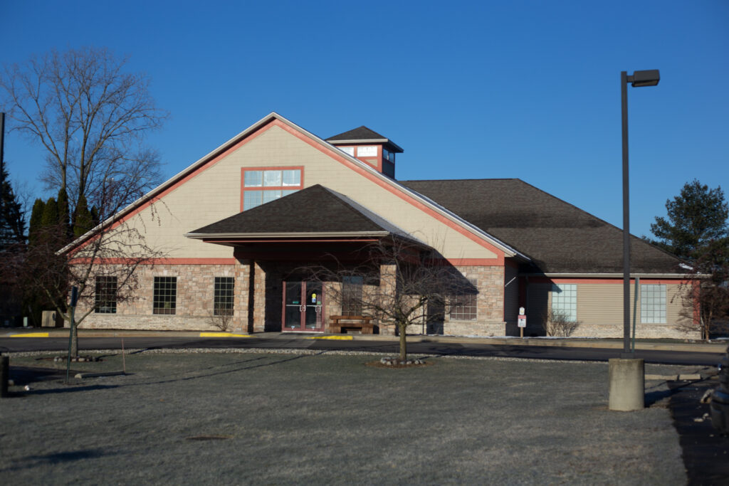 Picture of the front of the Niles Office